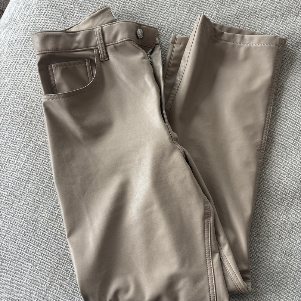 Abercrombie & Fitch 90s Straight Ultra High Rise Faux Leather Pants